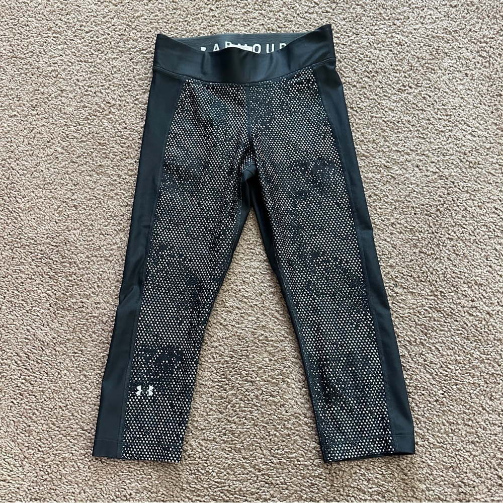 Under Armour Black Gray Print High Waisted 3/4th Compression Tights Capri sz M - Picture 3 of 13